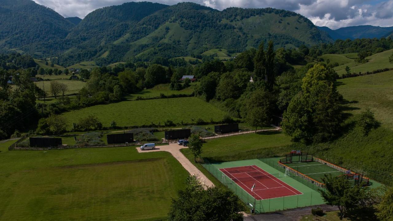 Kokoni K-Banes Posees Arette Luaran gambar